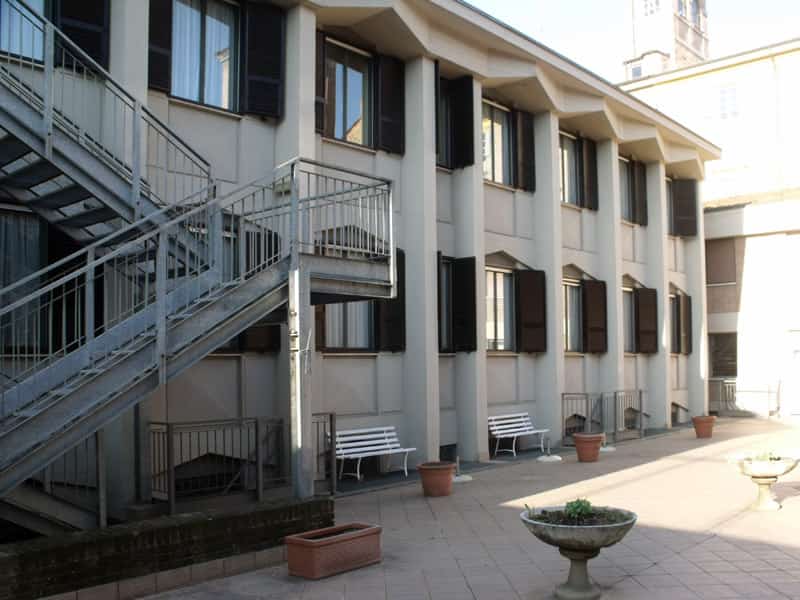 cortile papa giovanni